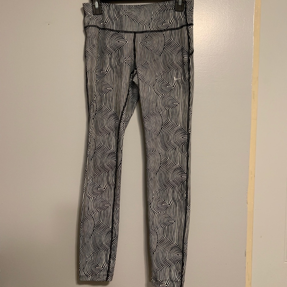 Nike Small Dri-Fit Leggings